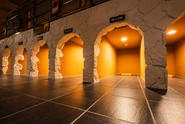 蜂巣洞（はちのすどう）の画像